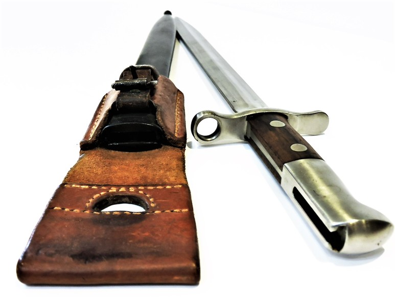 Image for PRESS HERE TO ENTER THE MILITARY & POLICE COLLECTOR AUCTION