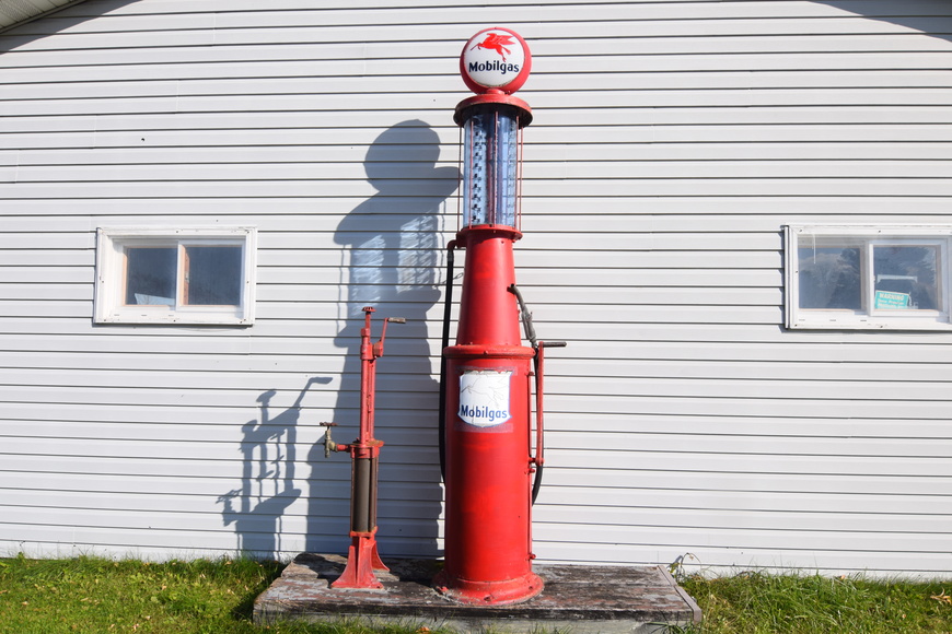 Image for Estate sale for Willie & Carol Piechocki - Seymour, WI