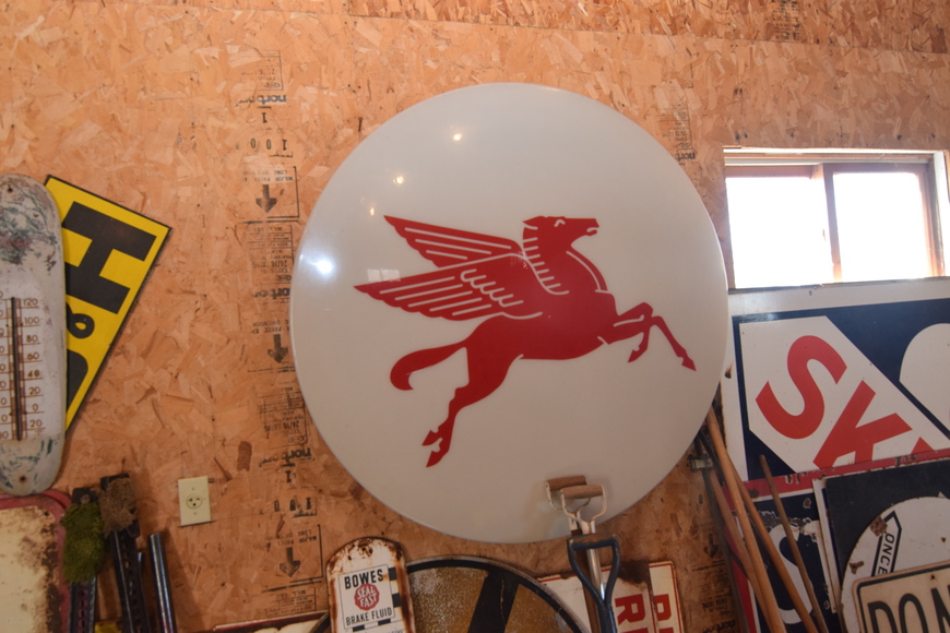 Image for Estate sale for Willie & Carol Piechocki - Seymour, WI