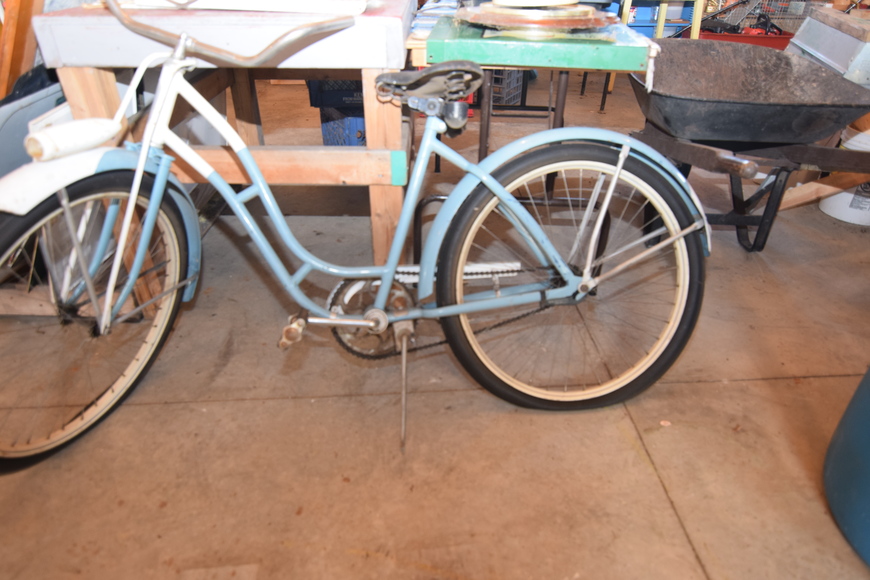 Image for Estate sale for Willie & Carol Piechocki - Seymour, WI