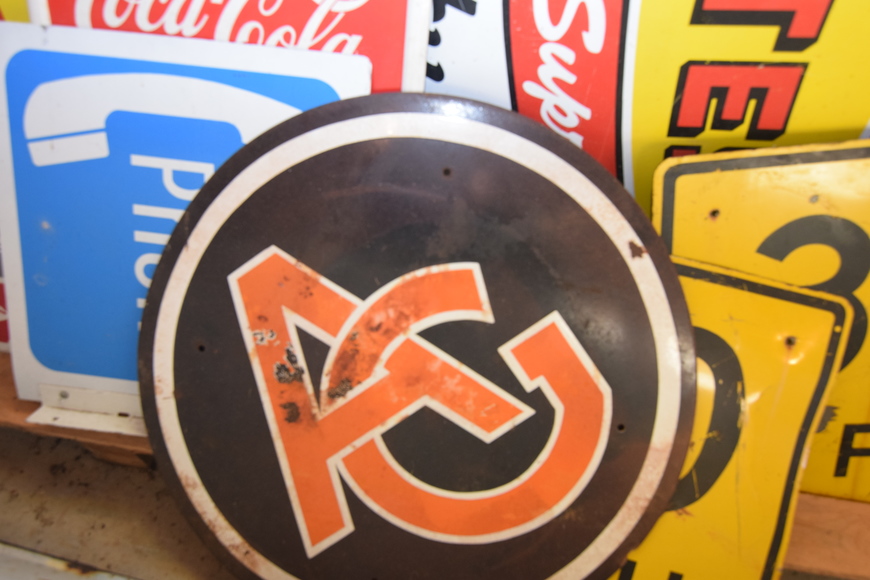 Image for Estate sale for Willie & Carol Piechocki - Seymour, WI