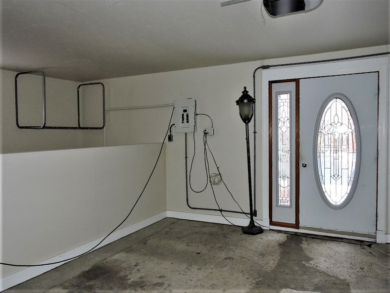 Image for REAL ESTATE AUCTION ELKHORN MANITOBA CANADA