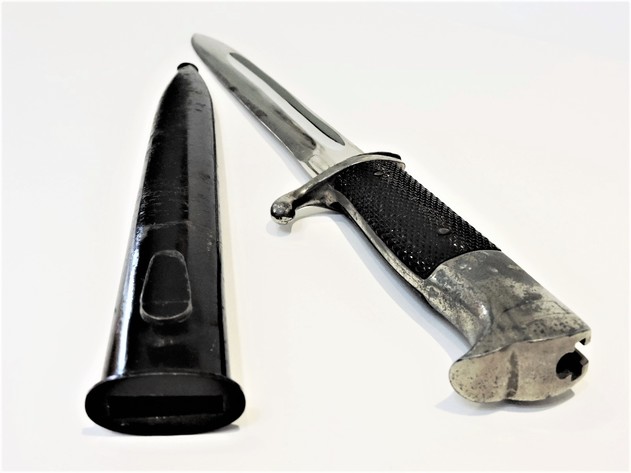 Image for TIGER SOLINGIN WW II PARADE DRESS BAYONET