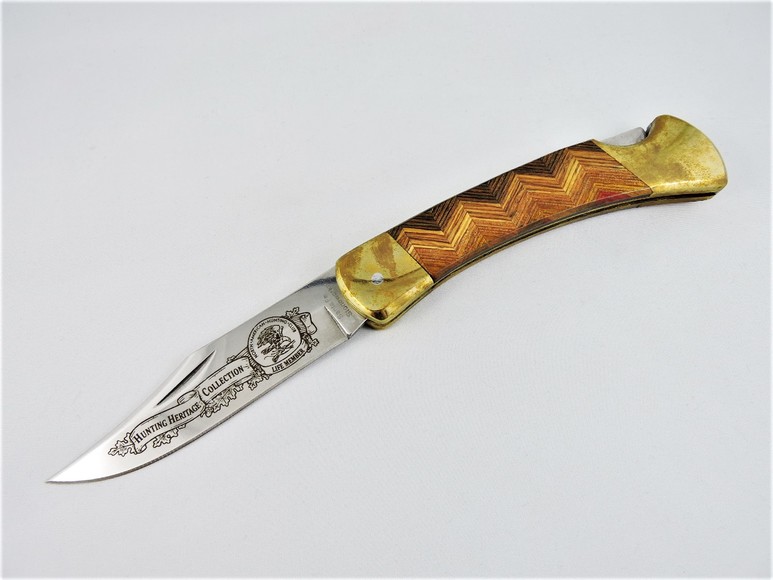 Image for NORTH AMERICAN HUNTING CLUB EIGHT KNIFE COLLECTION