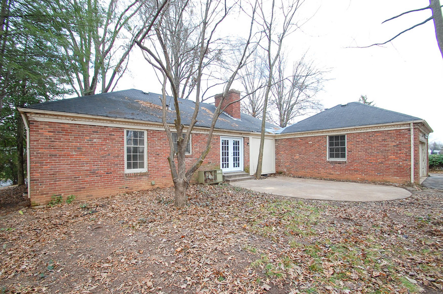 Image for Absolute Estate Auction – 3 BR Brick Home in Manor Creek off Goose Creek Rd. 40241