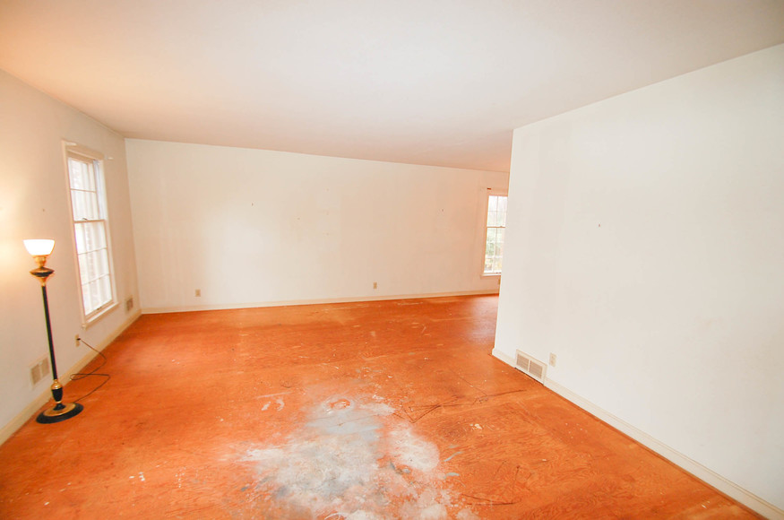 Image for Absolute Estate Auction – 3 BR Brick Home in Manor Creek off Goose Creek Rd. 40241