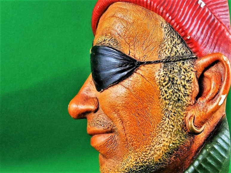 Image for PIRATES LIFE IS A HAPPY LIFE SMILES ALL AROUND