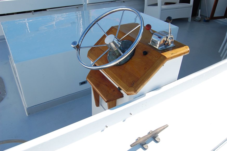 Image for 1990 CHESAPEAKE BAY 