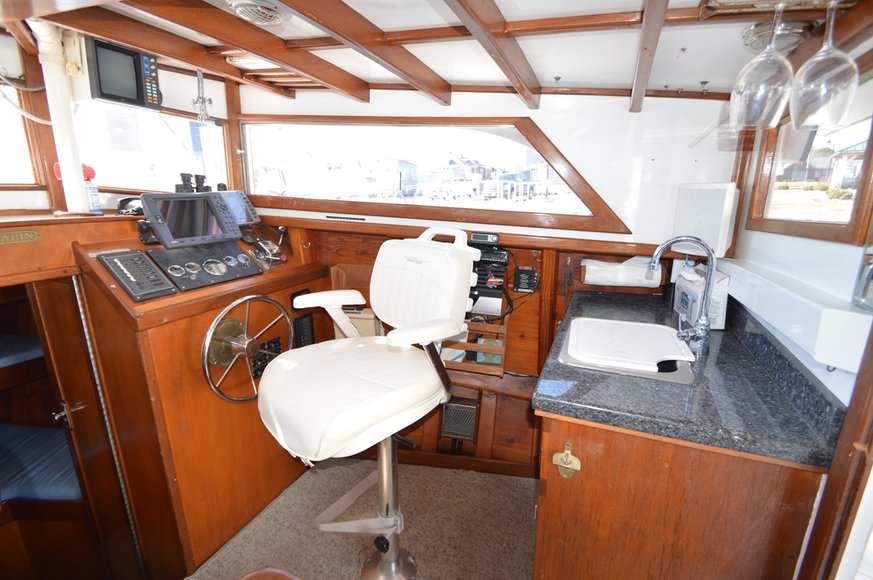 Image for 1990 CHESAPEAKE BAY 