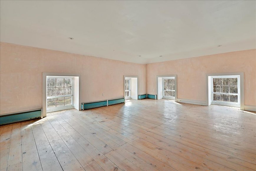 Image for ABSOLUTE Real Estate Auction - Historic Ironmaster Mansion with Barn on (+/-) 5 Acres