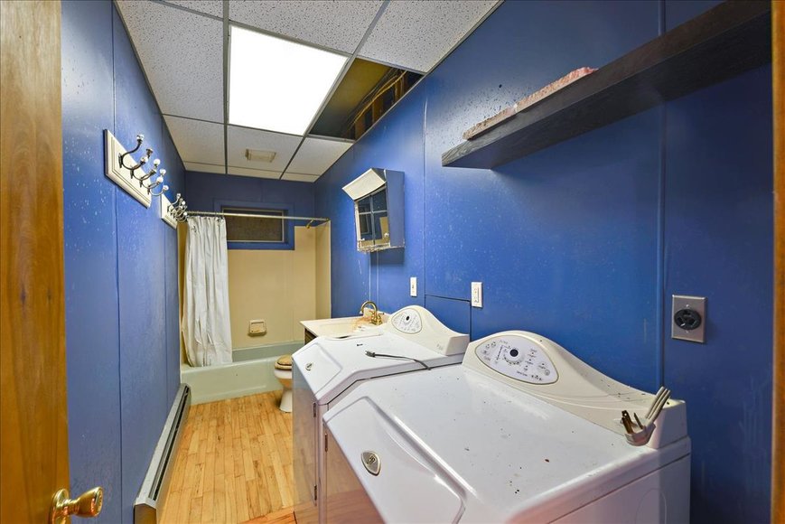 Image for ABSOLUTE Real Estate Auction - Historic Ironmaster Mansion with Barn on (+/-) 5 Acres