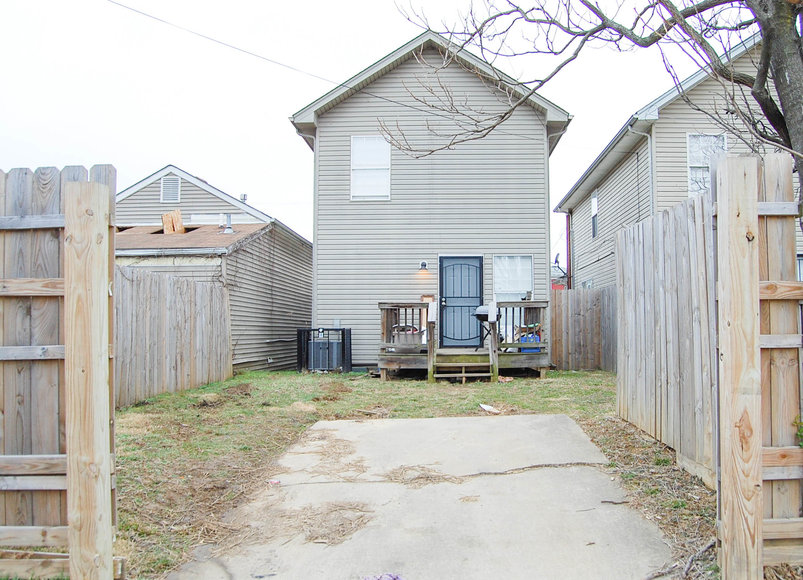 Image for Absolute Real Estate Auction- 3 BR, 1.5 Bath Home Built in 2006, 40203