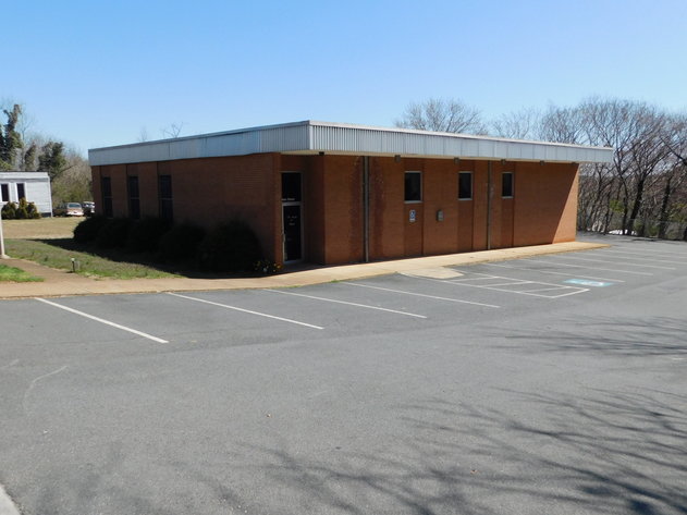 Image for All Brick Commercial Building on Main Street in the Town of Madison, VA--SELLS to the HIGHEST BIDDER!!