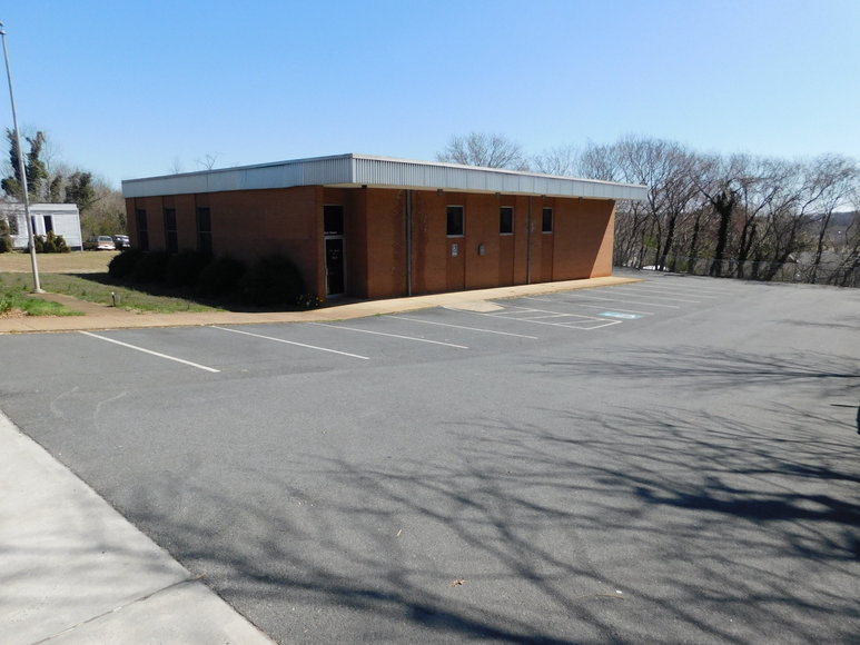 Image for All Brick Commercial Building on Main Street in the Town of Madison, VA--SELLS to the HIGHEST BIDDER!!