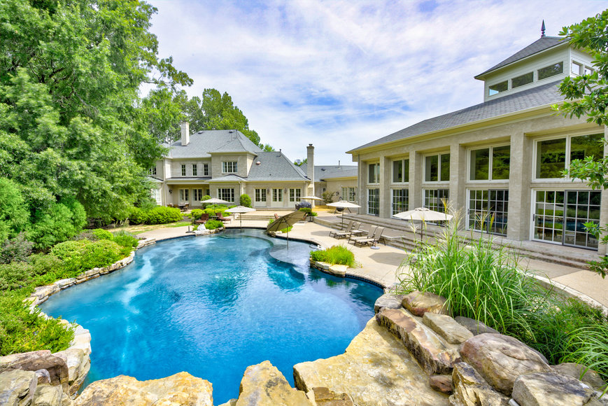 Image for Lexington Manor, Eads TN, Real Estate Auction