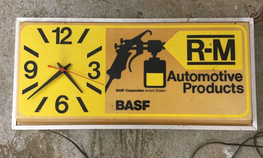 Image for Alderfer Online - Villanova, PA Part 2 Auction: 4-15-19 | Majestic Estate Featuring Concrete Pagoda Statues, Glass Display Showcases, Car Parts & Memorabilia, Signed Serigraphs & More!