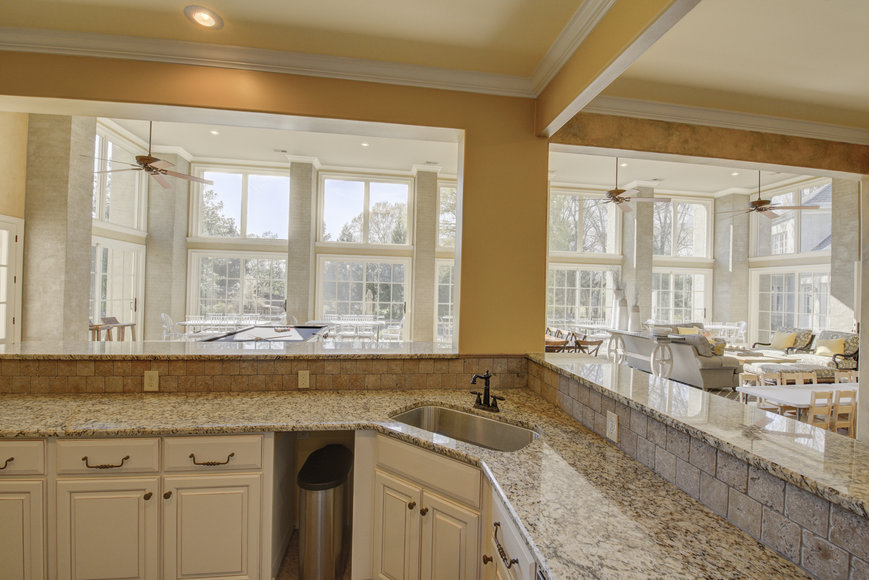 Image for Lexington Manor, Eads TN, Real Estate Auction