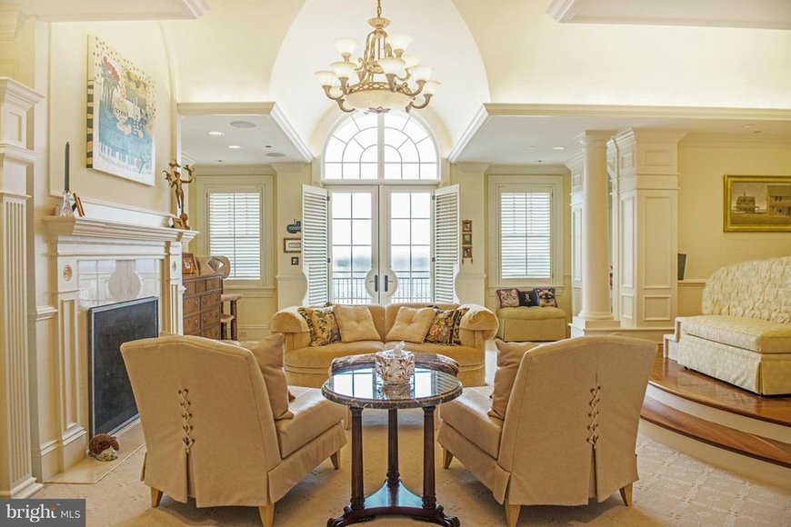 Image for $8.9 Million Mansion Downsizing Auction, Online