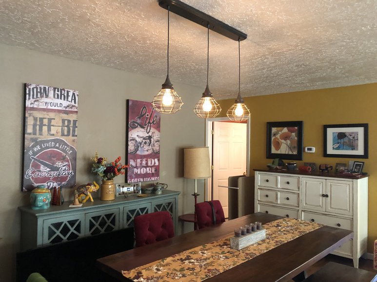 Image for Rustic log cabin on 3 acres