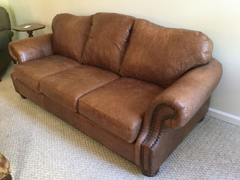 Image for Alderfer Online - Maple Glen, PA: 6-5-2019 | Featuring Slant Front Desk, Bassett Leather Sofa, Signed Oil Painting, Holiday Decorations, Kirman Throw Pillows & More!