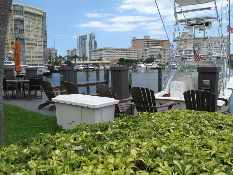 Image for US Bankruptcy Auction of Luxury Waterfront Condo in Hallandale Beach, FL