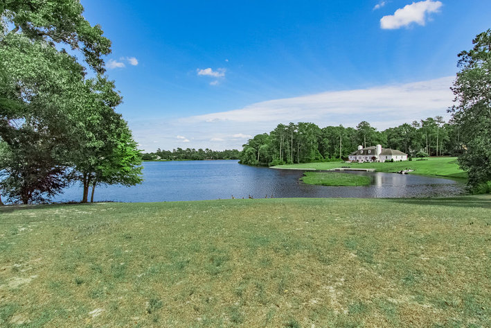 Image for Luxury Lakefront Home!