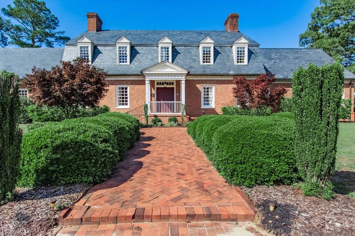 Image for Luxury Lakefront Home!