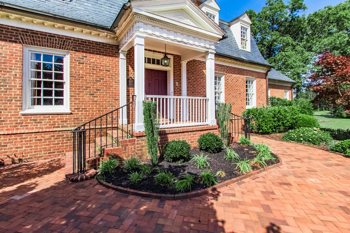 Image for Luxury Lakefront Home!