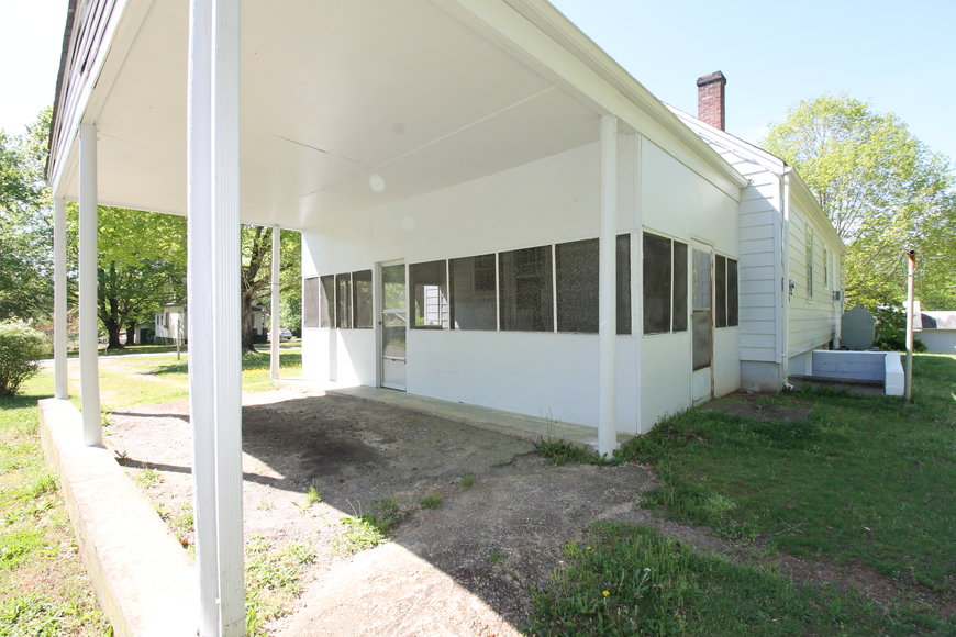Image for 3 BR/1 BA Home on Corner Lot in the Town of Victoria, VA