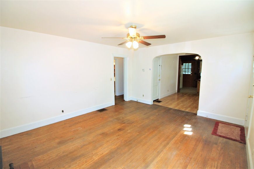 Image for 3 BR/1 BA Home on Corner Lot in the Town of Victoria, VA