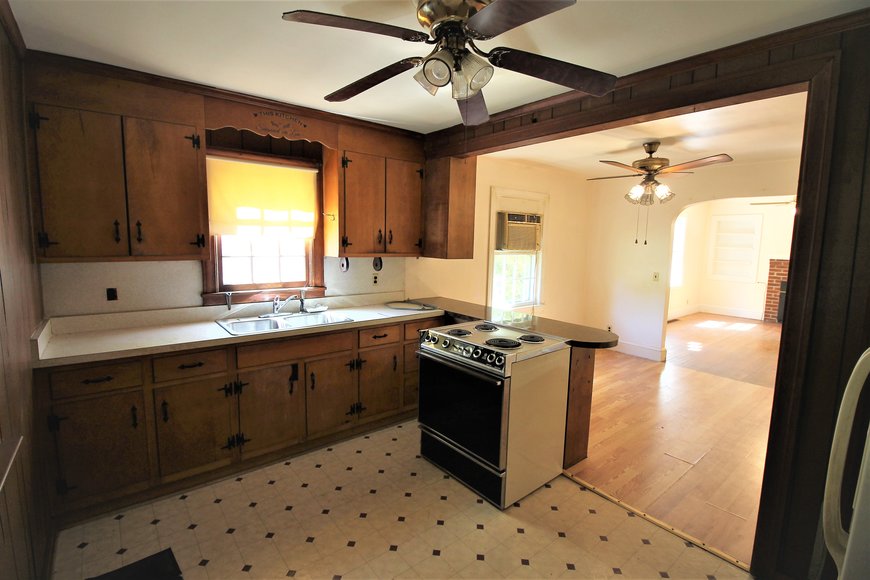 Image for 3 BR/1 BA Home on Corner Lot in the Town of Victoria, VA