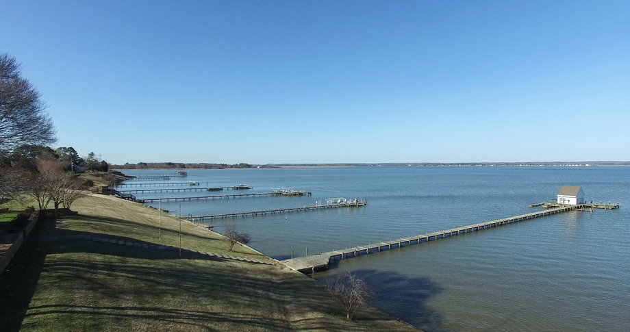 Image for 11 BR/12 BA Rappahannock River Front Mansion on 2.4 Acres on 