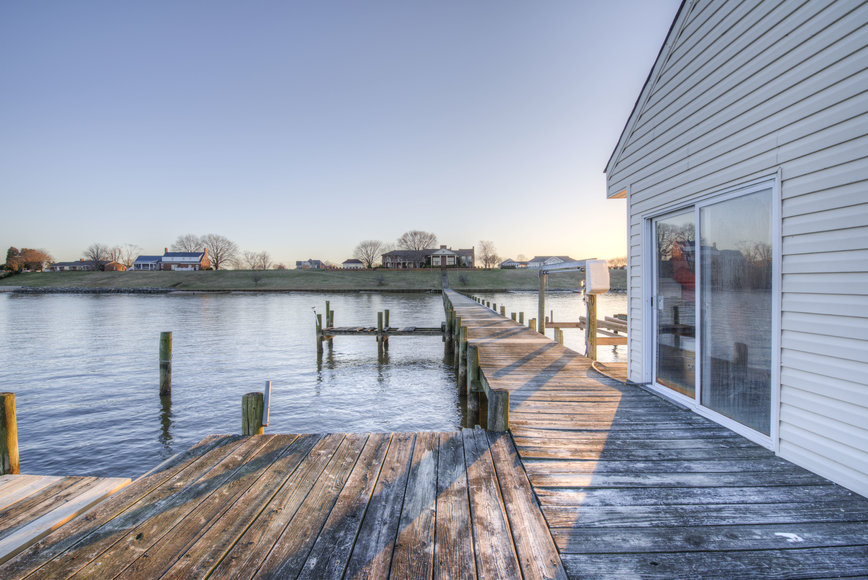 Image for 11 BR/12 BA Rappahannock River Front Mansion on 2.4 Acres on 