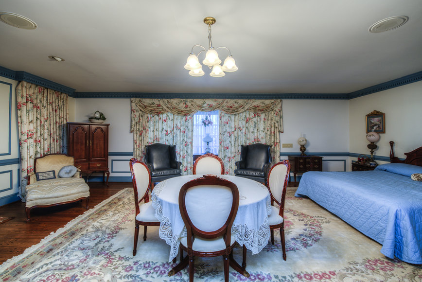 Image for 11 BR/12 BA Rappahannock River Front Mansion on 2.4 Acres on 