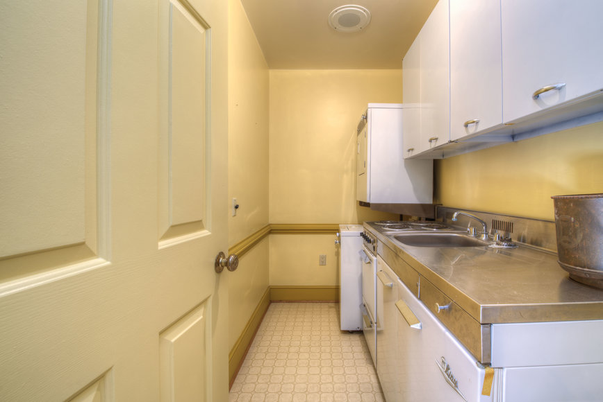 Image for 11 BR/12 BA Rappahannock River Front Mansion on 2.4 Acres on 