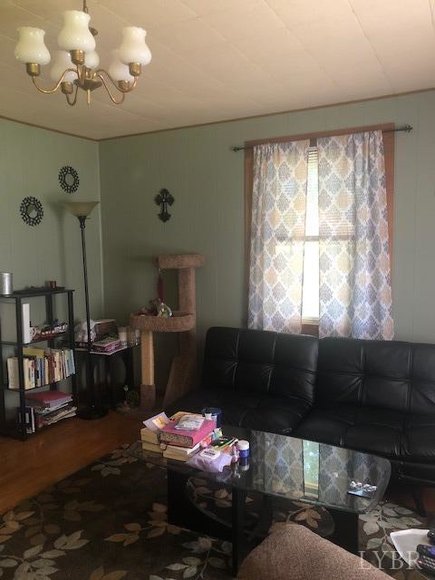 Image for 110 Carson St, Brookneal, Va 24528