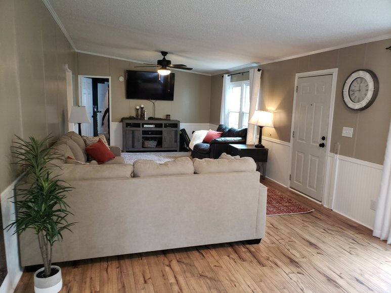 Image for 1098 Mclver Road