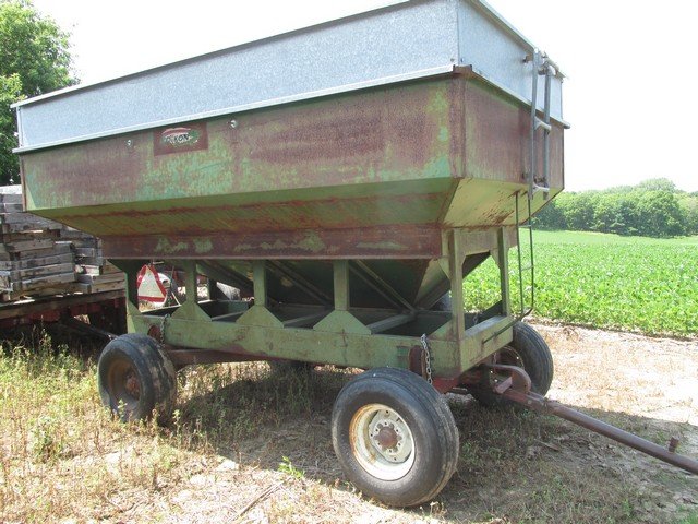 Image for Upcoming Farm Auction