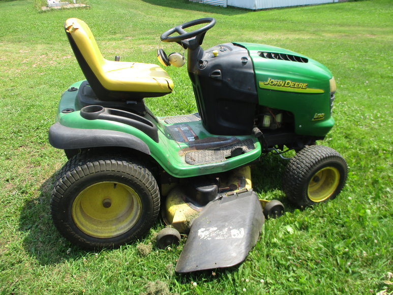 Image for Arnie Levesque Personal Property