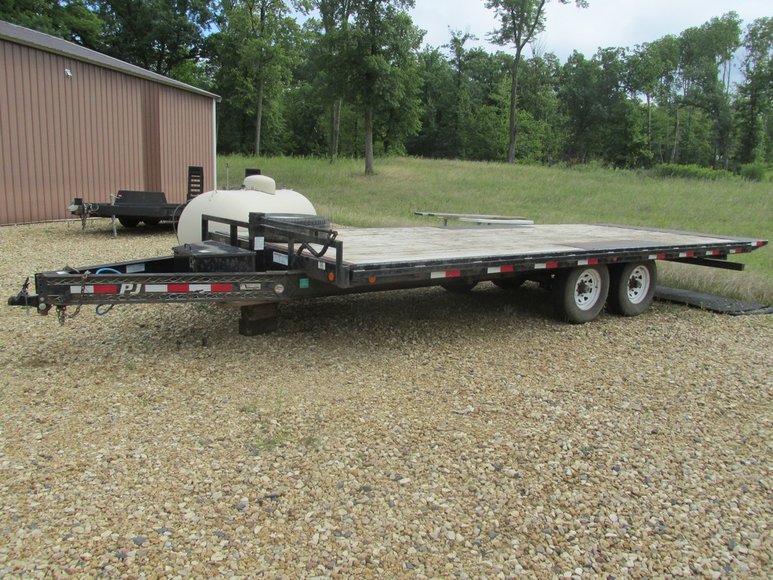 Image for Live Tichenor Personal Property Auction