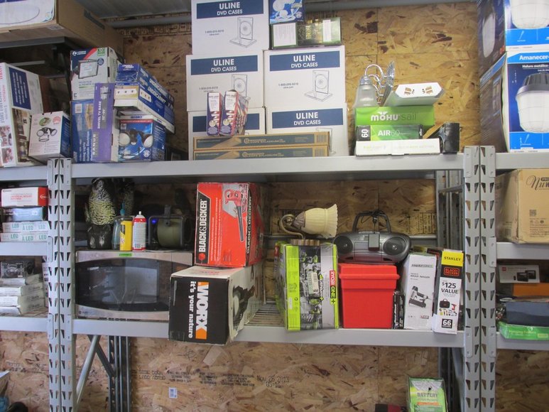 Image for Live Tichenor Personal Property Auction