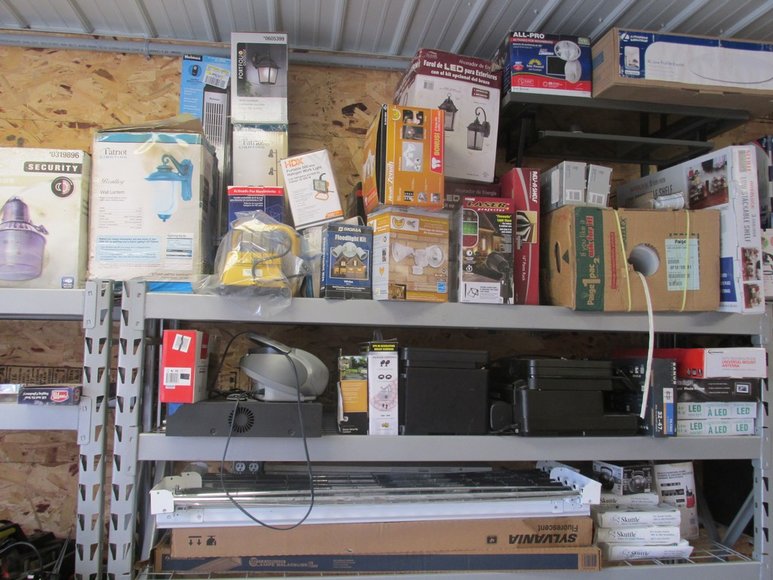 Image for Live Tichenor Personal Property Auction