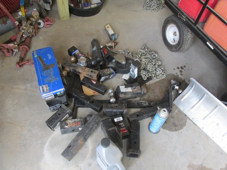 Image for Live Tichenor Personal Property Auction