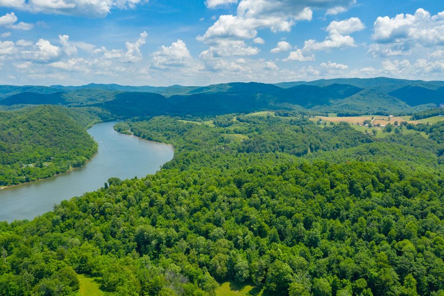 Image for 145 Acres Overlooking the New River: Draper, VA
