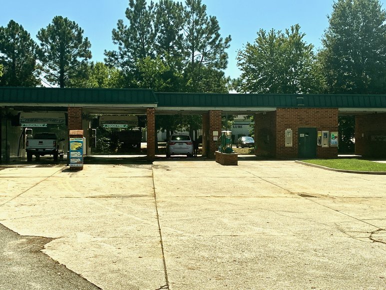 Image for Operational & Income Producing 6 Bay Car Wash in Hampton Roads