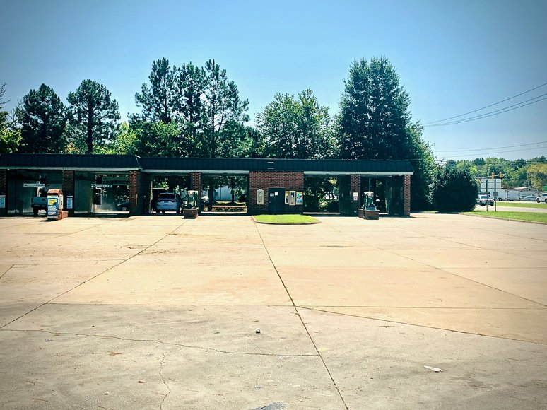 Image for Operational & Income Producing 6 Bay Car Wash in Hampton Roads