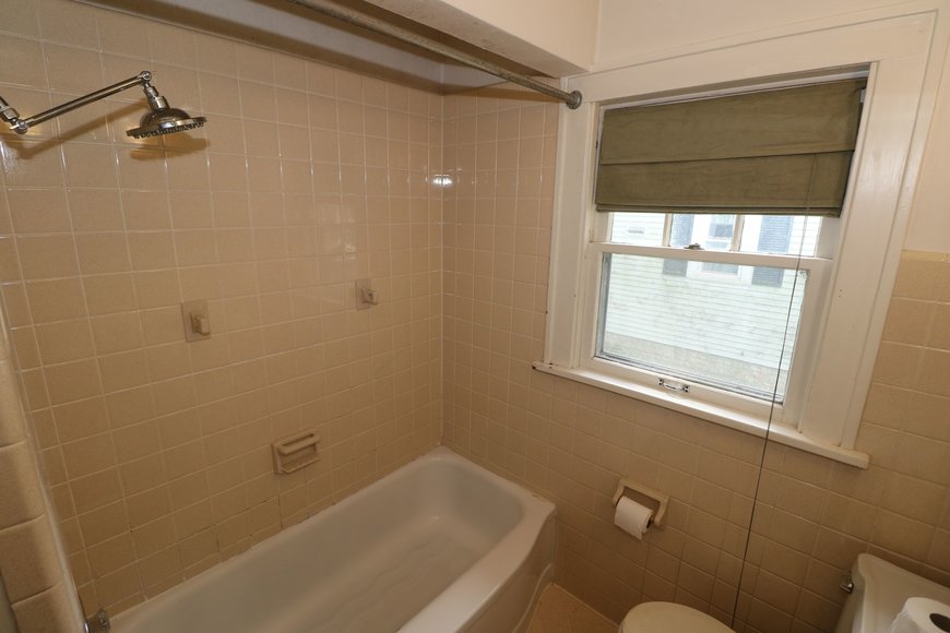 Image for MINIMUM BID AUCTION $50,000 - 221 S Enterprise Street