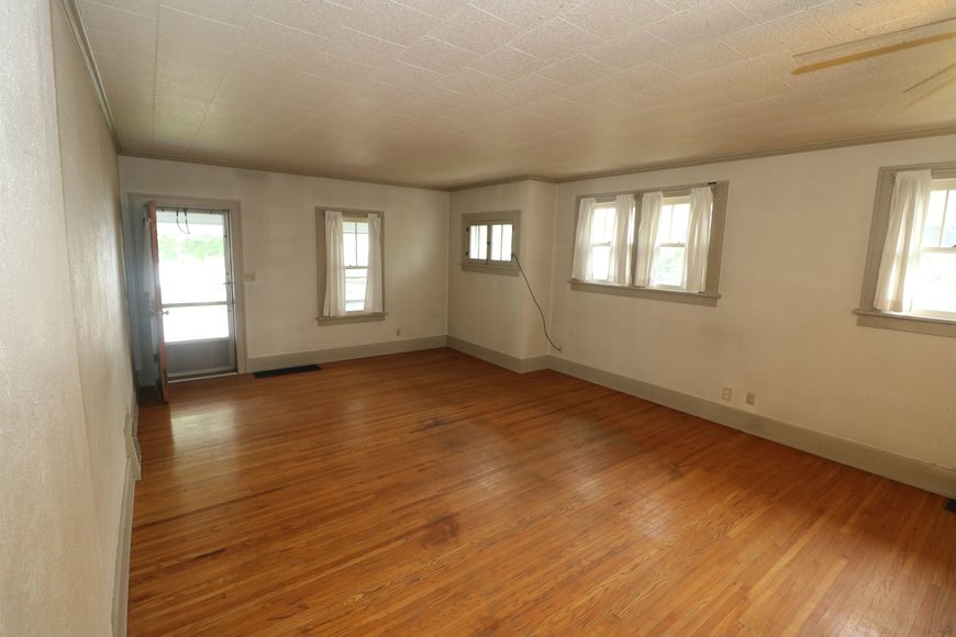 Image for MINIMUM BID AUCTION $50,000 - 221 S Enterprise Street