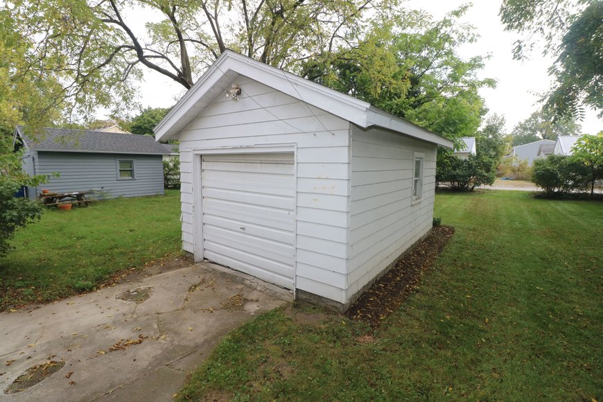 Image for MINIMUM BID AUCTION $50,000 - 221 S Enterprise Street