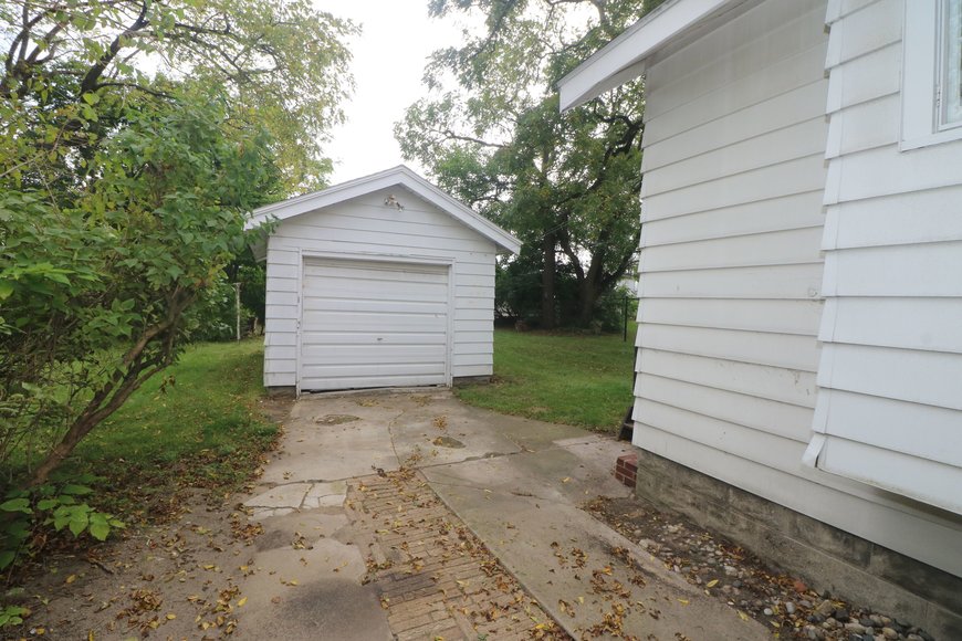 Image for MINIMUM BID AUCTION $50,000 - 221 S Enterprise Street